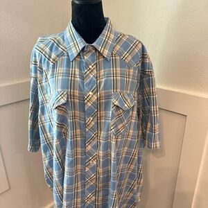 Wrangler Light Blue Plaid Button Down Shirt
